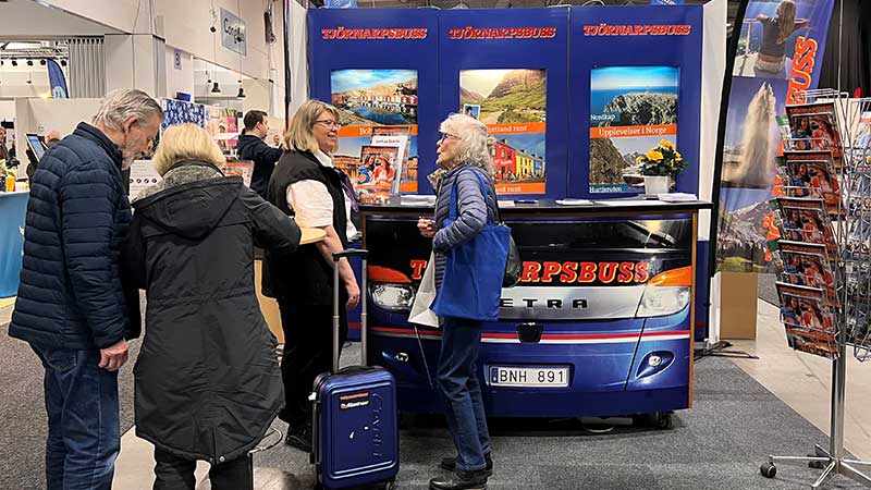 Tjörarnarpsbuss ställer ut på Seniorfestivalen i Malmö en mässa för seniorer som kommer och pratar om dagsturer och flerdagsresor samt tävlar om presentkort på våra bussresor.