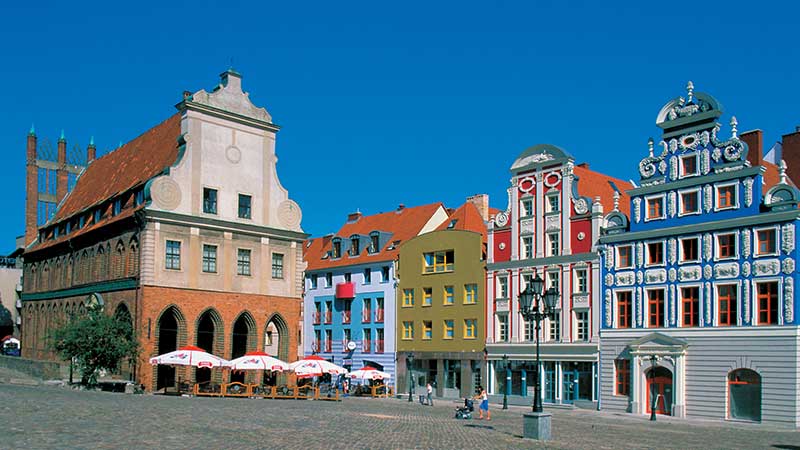 Utflykt till Stettin eller Szczecin på polska med Tjörnarpsbuss – kultur, shopping och historiska sevärdheter i polska hamnstaden